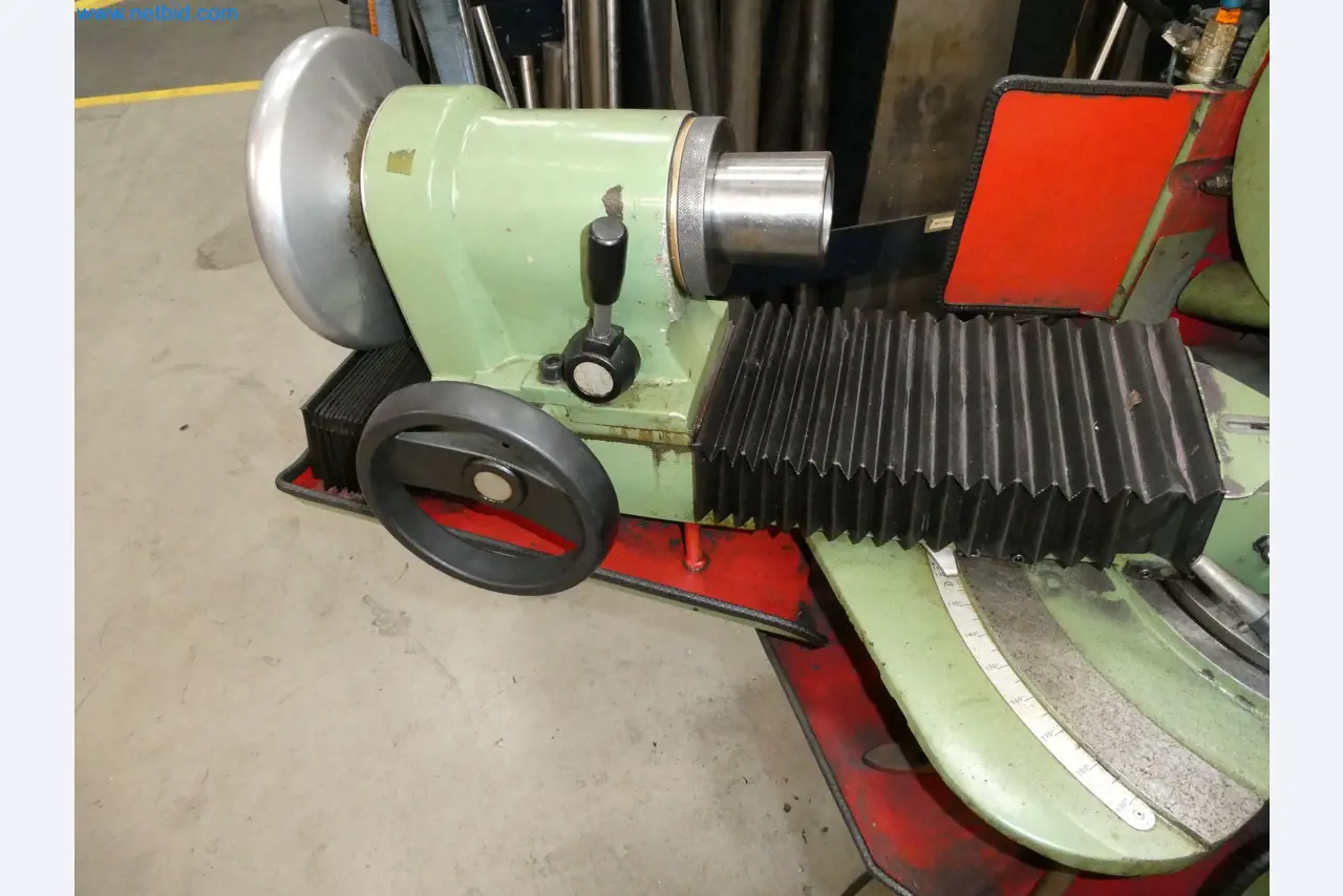 High-tech machinery for prototyping, model making, mold making (automotive)-3