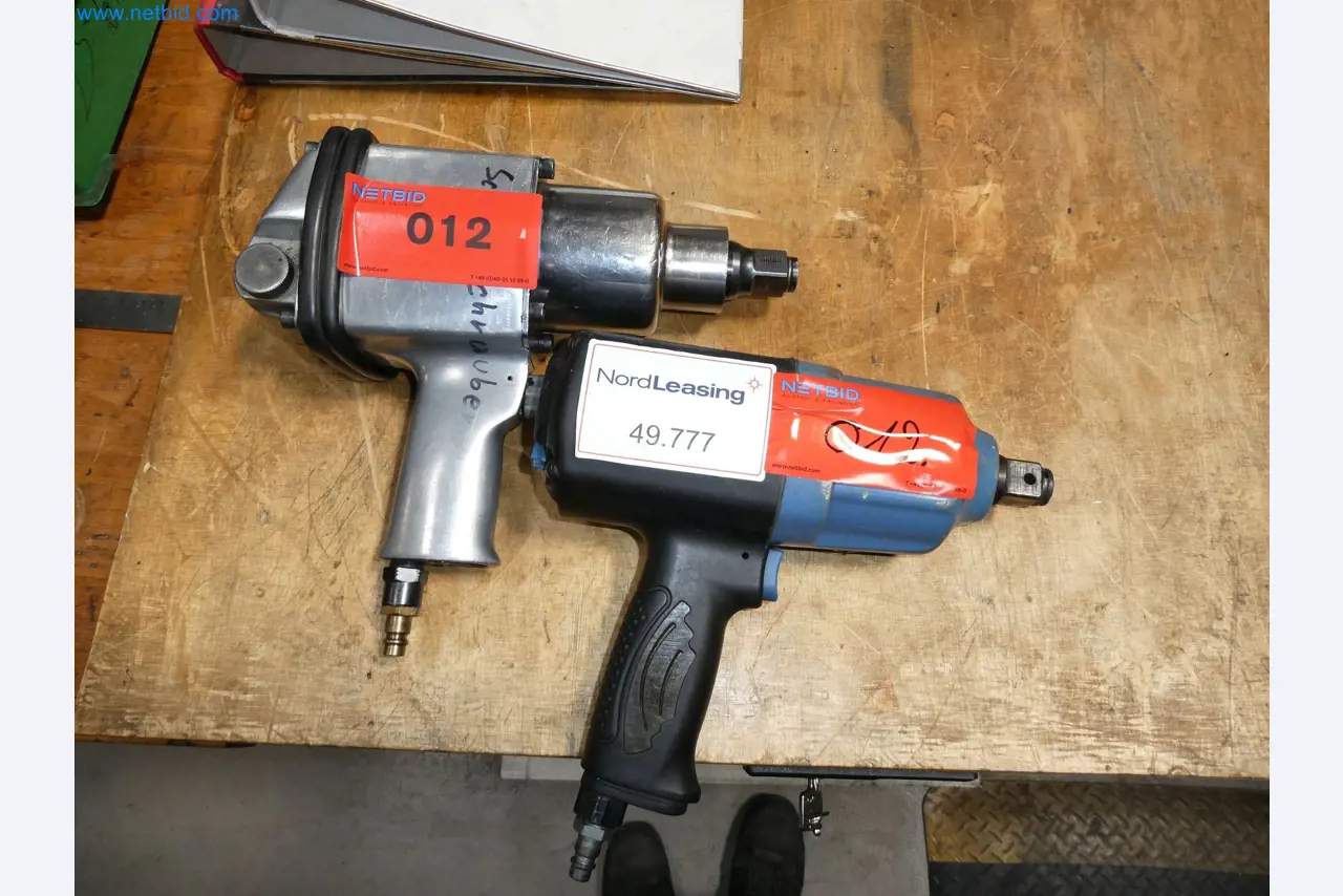 High-tech machinery for prototyping, model making, mold making (automotive)-1