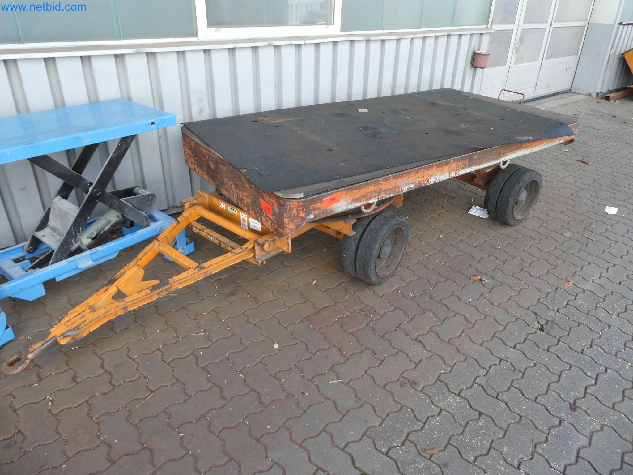 High-tech stroje pro výrobu prototypů, modelů a forem (automobilový průmysl)-1