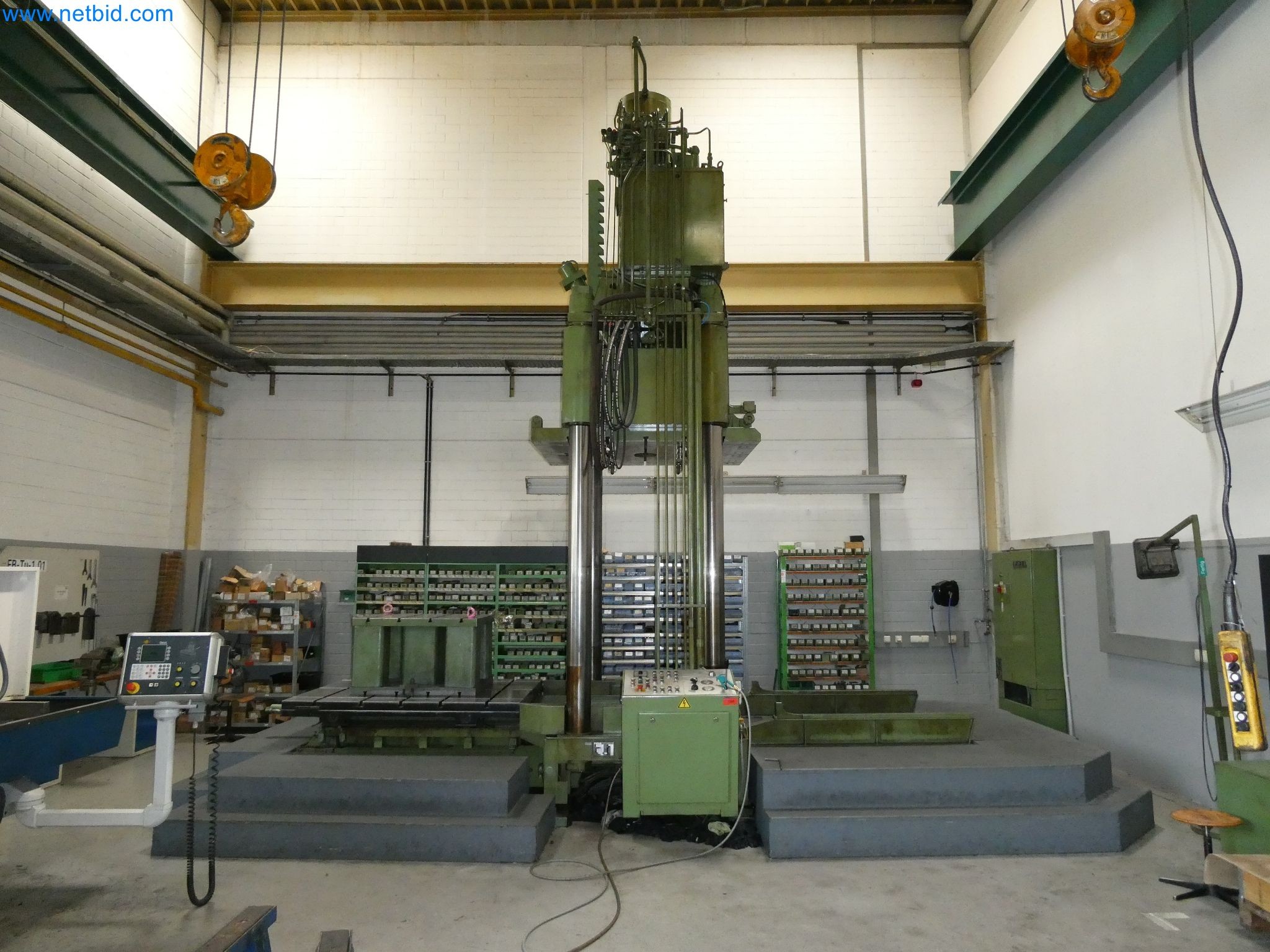 High-tech machinery for prototyping, model making, mold making (automotive)-1