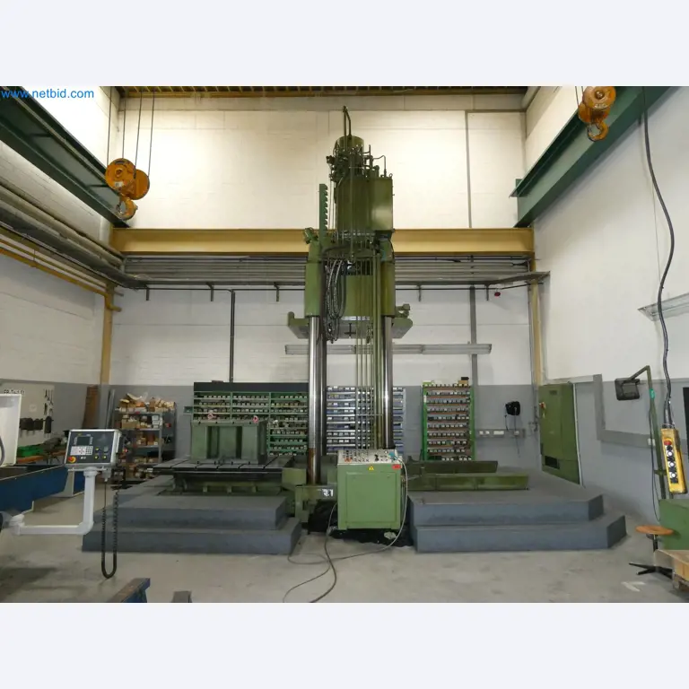 High-tech machinery for prototyping, model making, mold making (automotive)-1