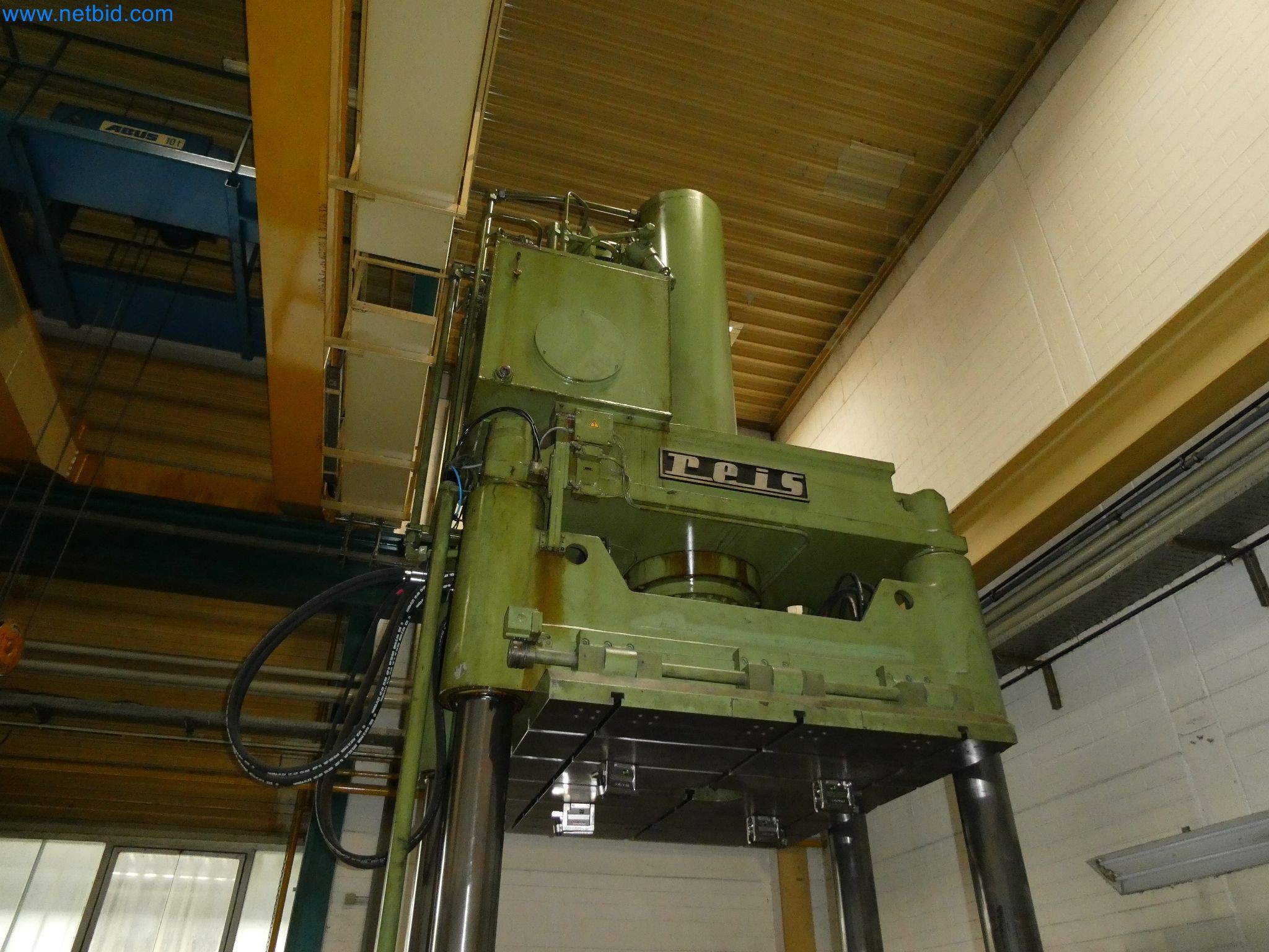 High-tech machinery for prototyping, model making, mold making (automotive)-2