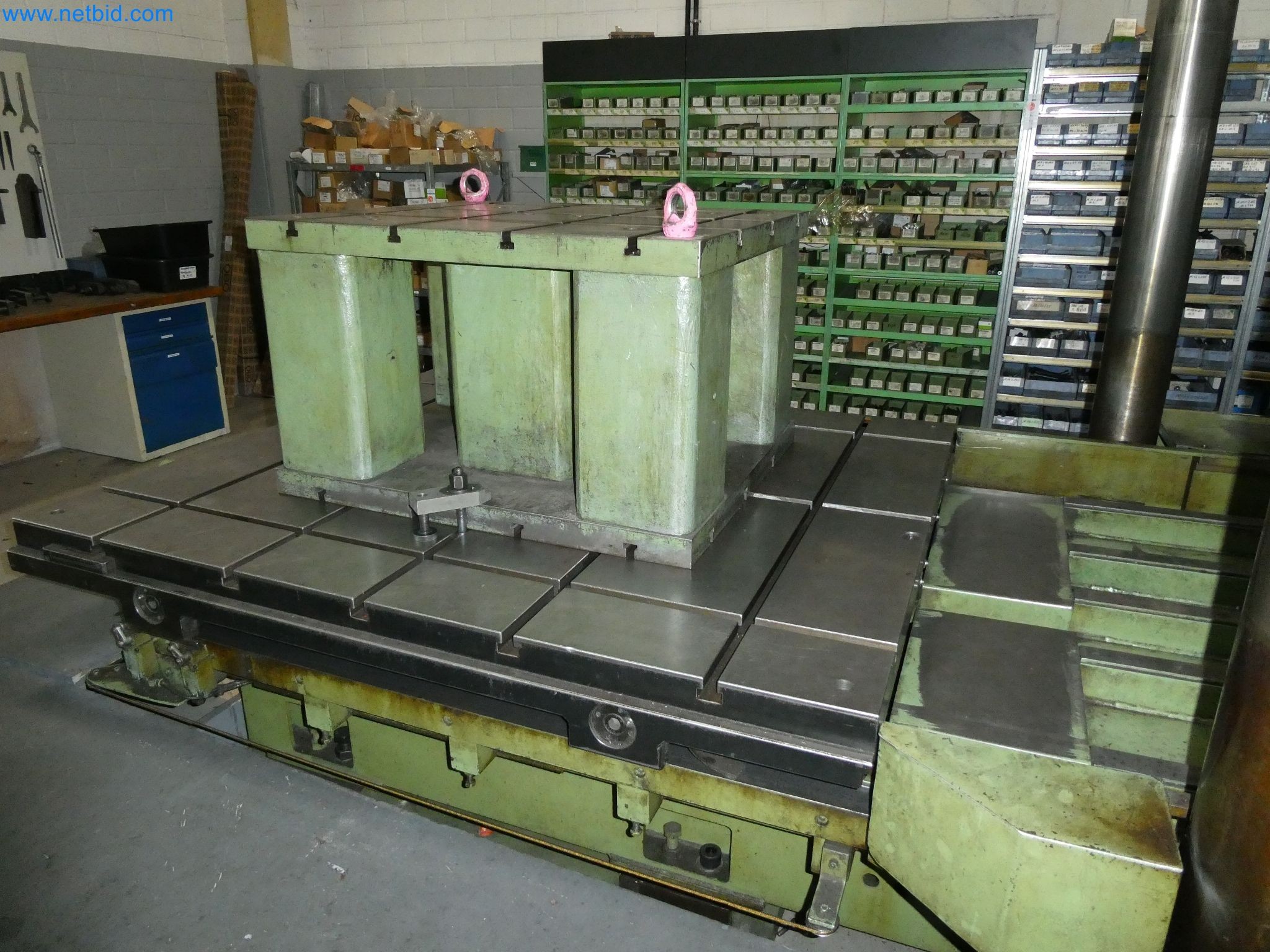 High-tech machinery for prototyping, model making, mold making (automotive)-5