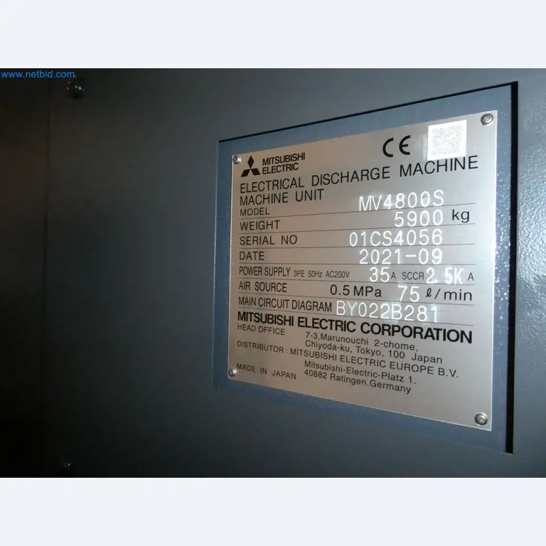 High-tech machinery for prototyping, model making, mold making (automotive)-10