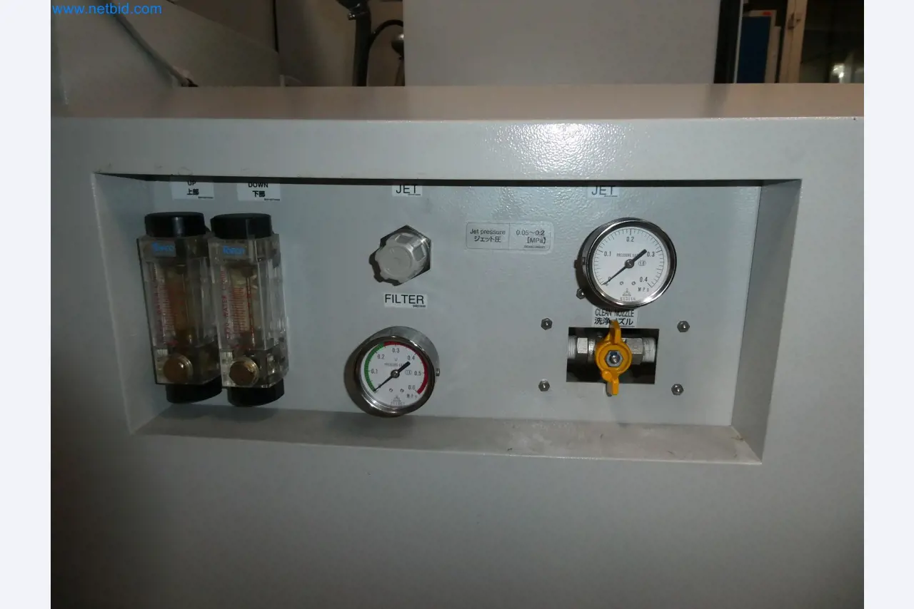 High-tech machinery for prototyping, model making, mold making (automotive)-7