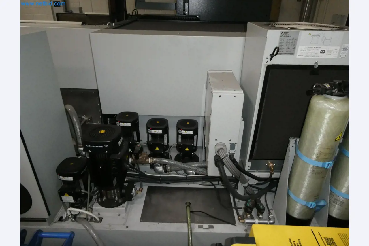 High-tech machinery for prototyping, model making, mold making (automotive)-8