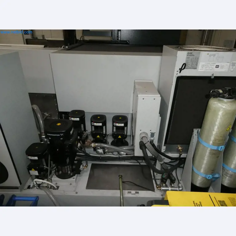 High-tech machinery for prototyping, model making, mold making (automotive)-8