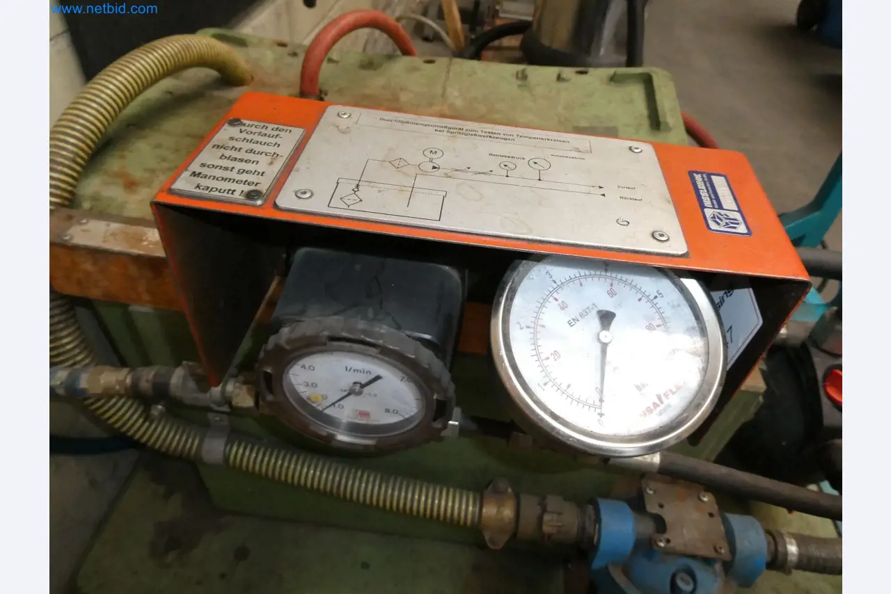 High-tech machinery for prototyping, model making, mold making (automotive)-3