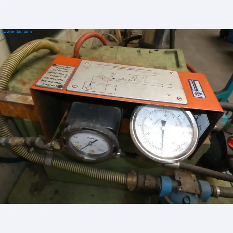 High-tech machinery for prototyping, model making, mold making (automotive)-3