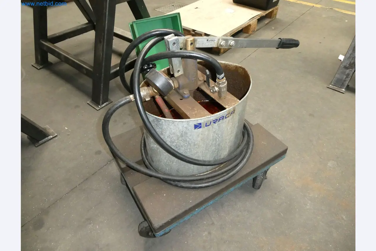 High-tech machinery for prototyping, model making, mold making (automotive)-4