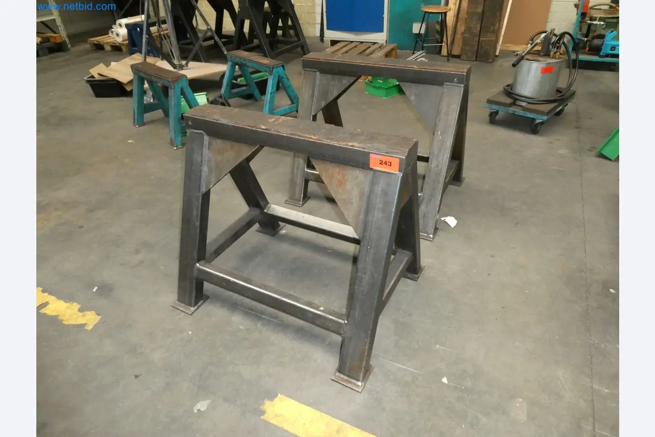 High-tech machinery for prototyping, model making, mold making (automotive)-1