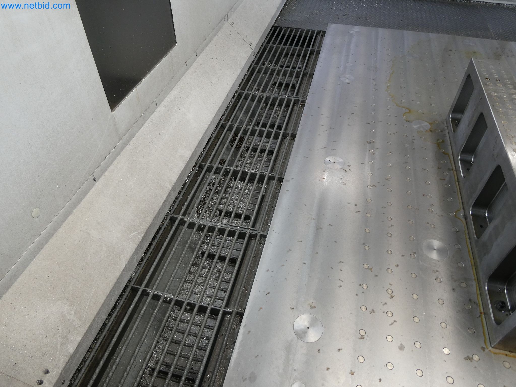 Maquinaria de alta tecnología para creación de prototipos, fabricación de modelos y moldes (automoción)-12