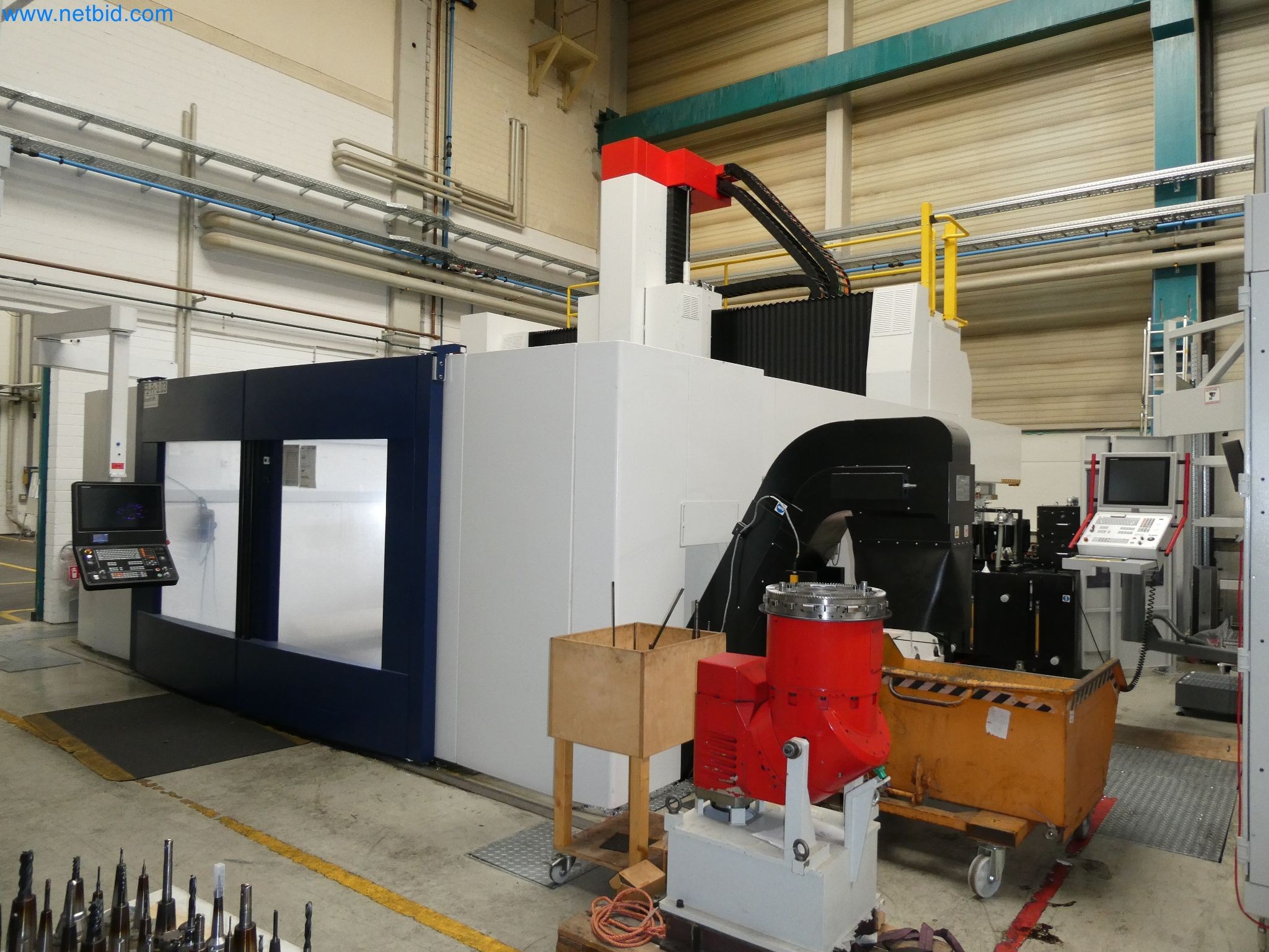 Maquinaria de alta tecnología para creación de prototipos, fabricación de modelos y moldes (automoción)-1