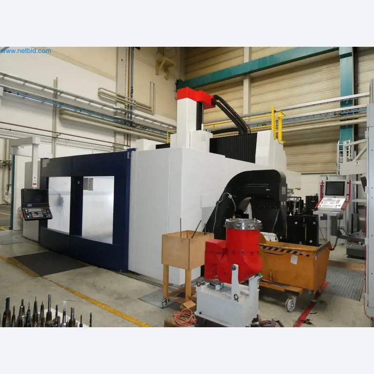 High-tech machinery for prototyping, model making, mold making (automotive)-1