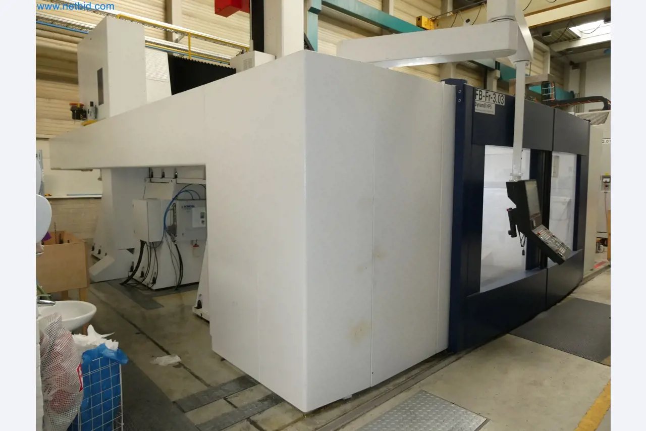 High-tech machinery for prototyping, model making, mold making (automotive)-4