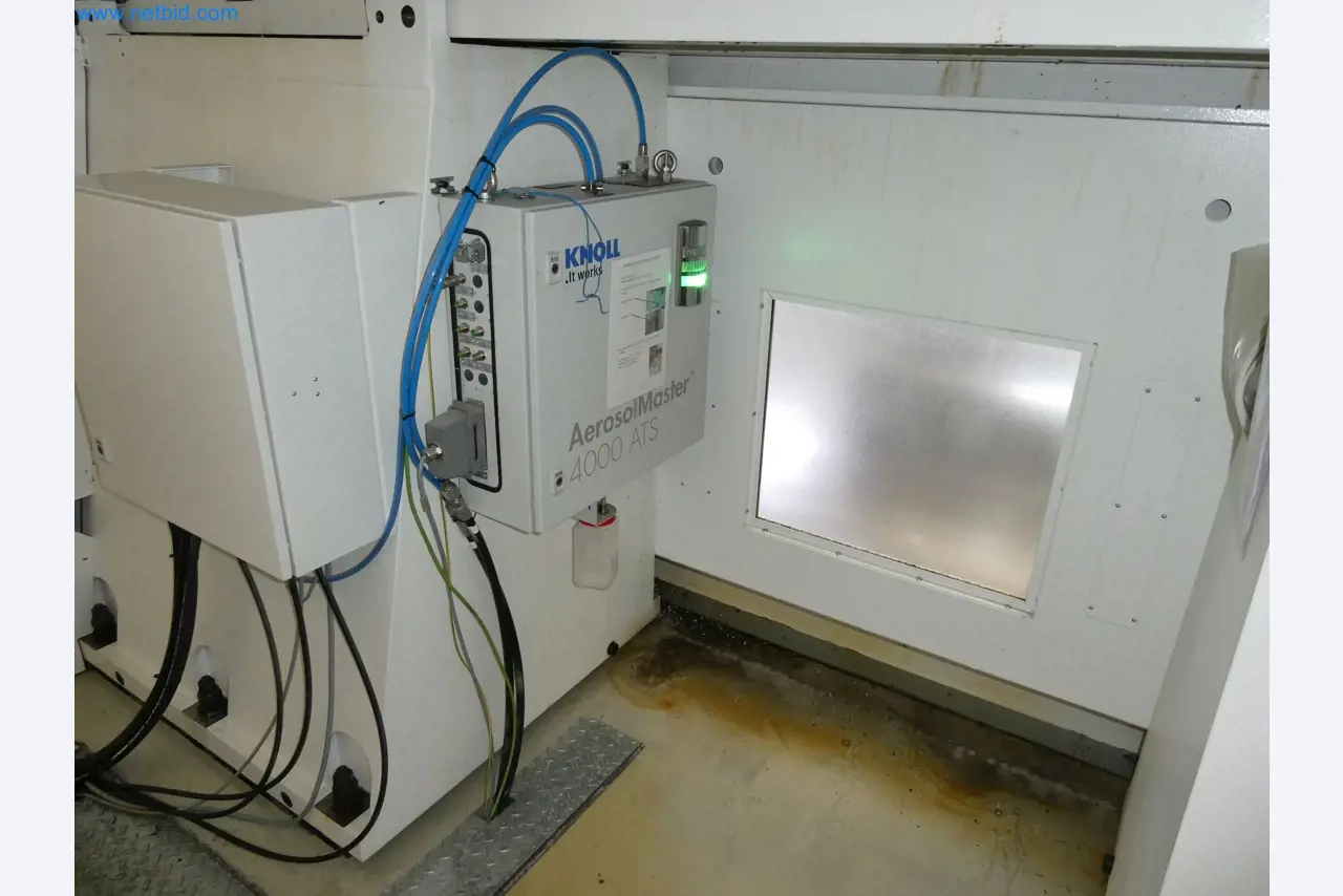 High-tech machinery for prototyping, model making, mold making (automotive)-5