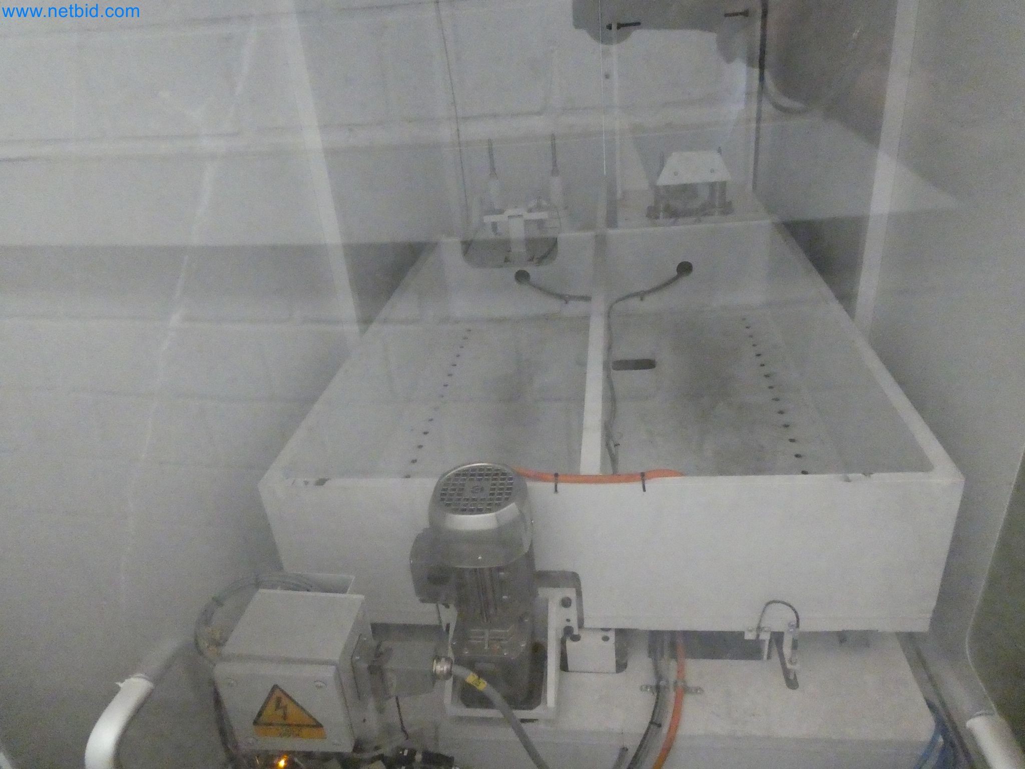 High-tech machinery for prototyping, model making, mold making (automotive)-6