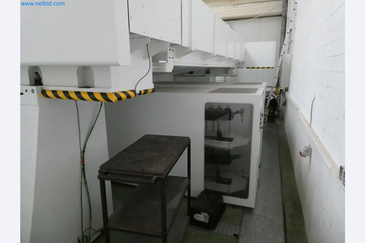 High-tech machinery for prototyping, model making, mold making (automotive)-7