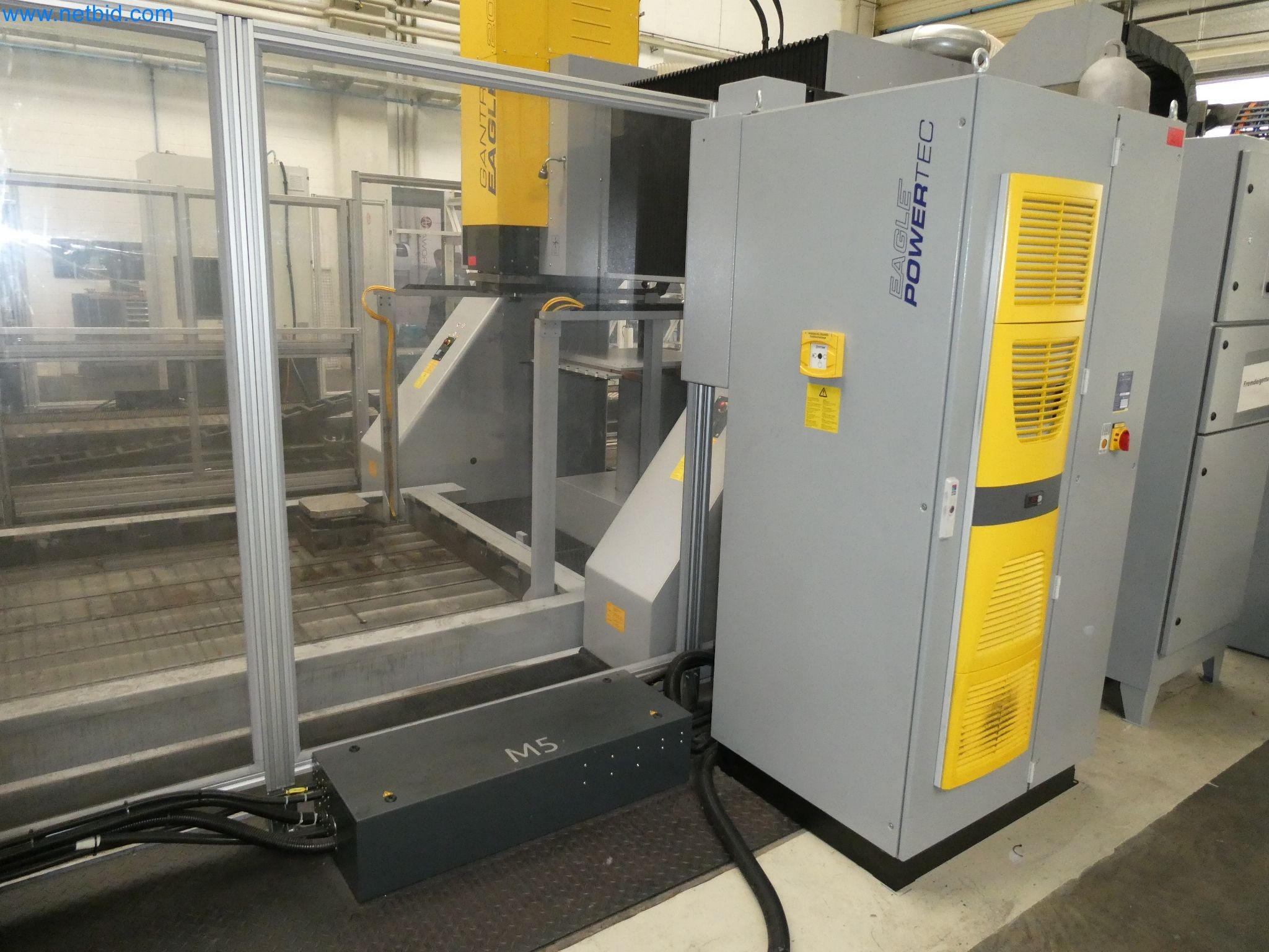 High-tech machinery for prototyping, model making, mold making (automotive)-6