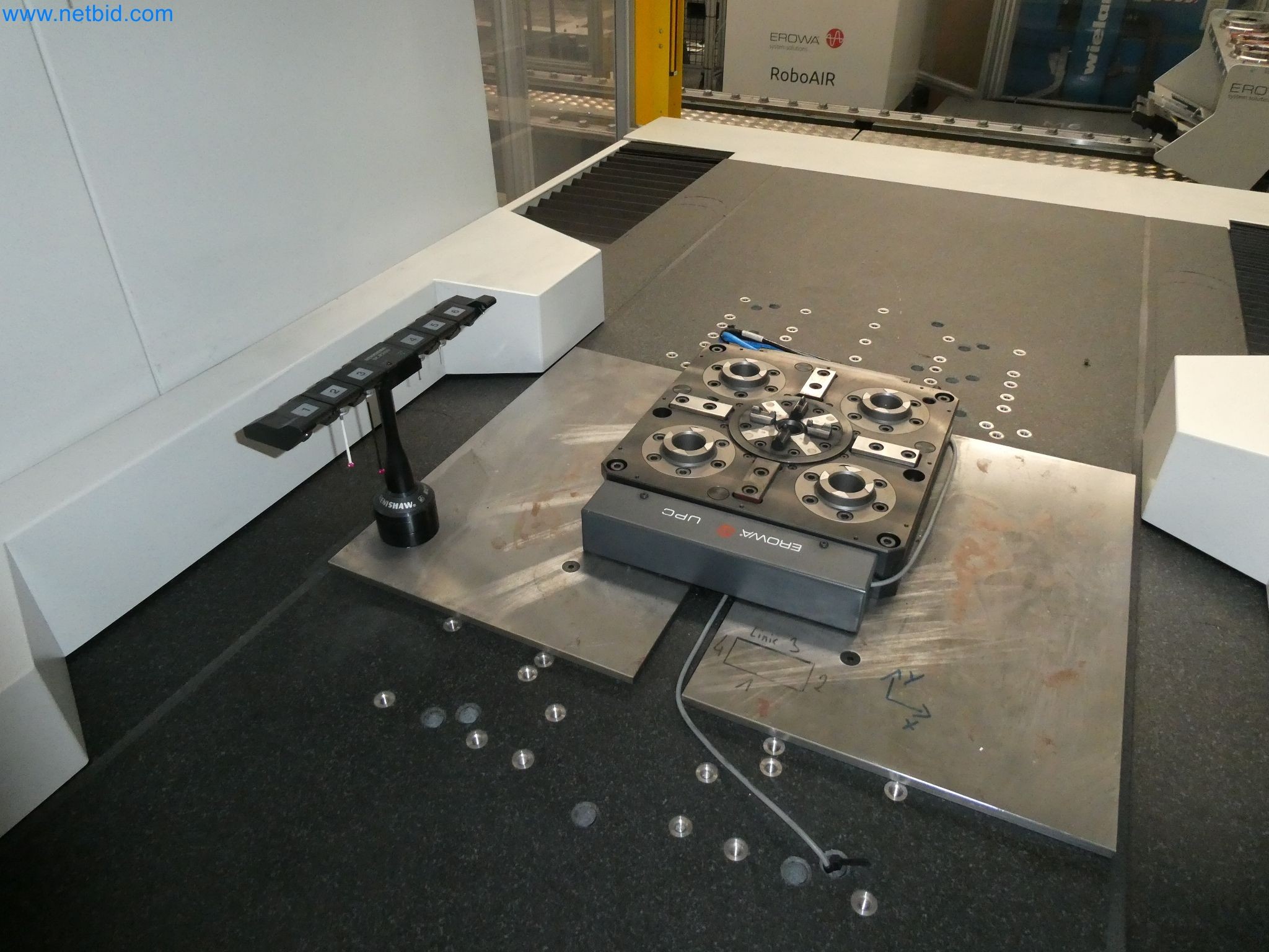 High-tech machinery for prototyping, model making, mold making (automotive)-3