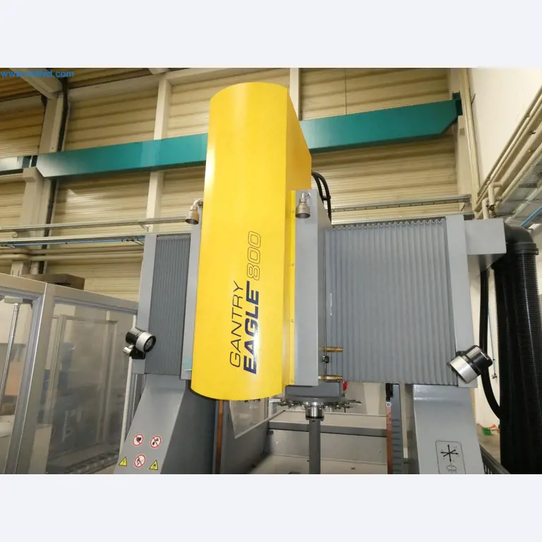 High-tech machinery for prototyping, model making, mold making (automotive)-7