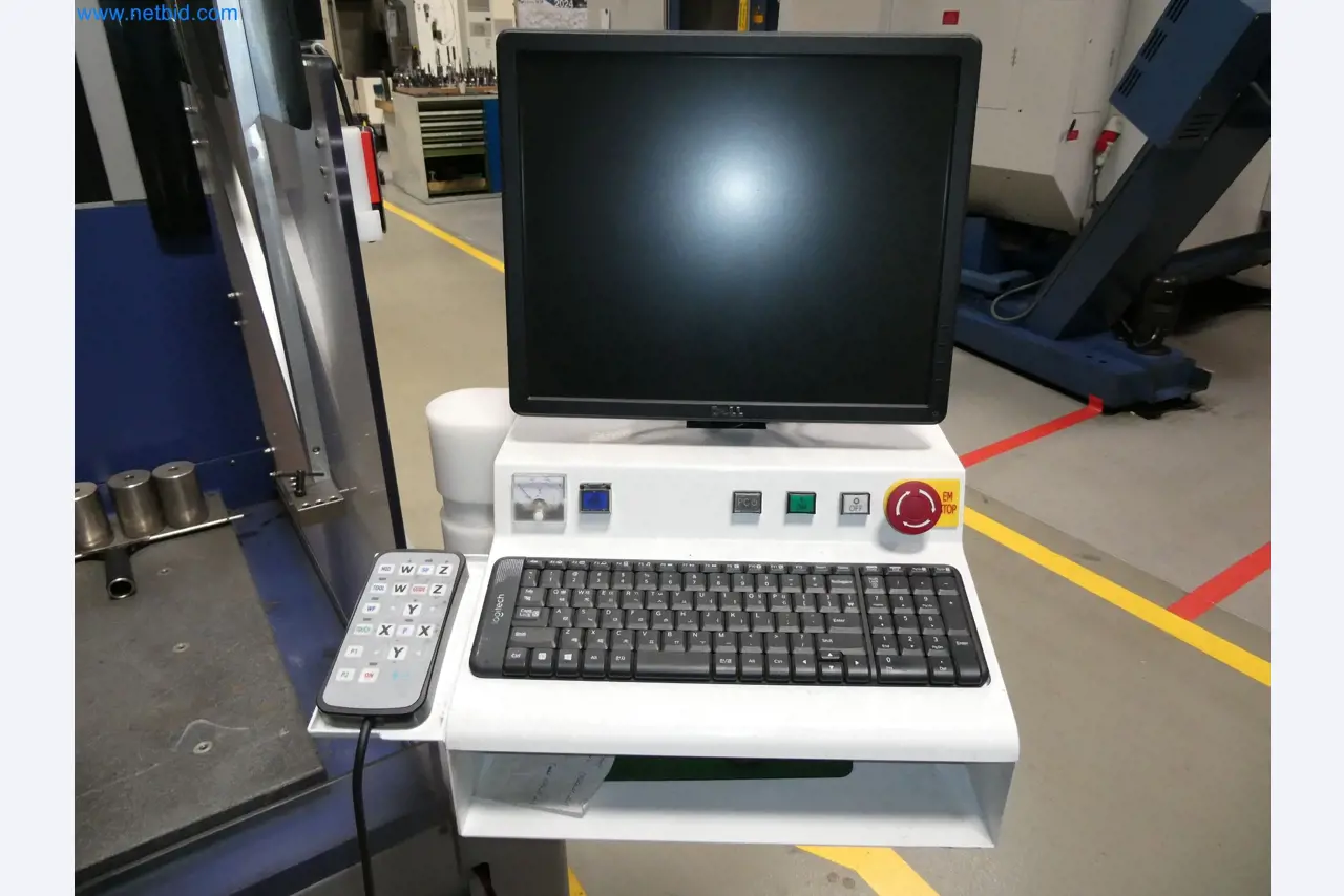 High-tech machinery for prototyping, model making, mold making (automotive)-10