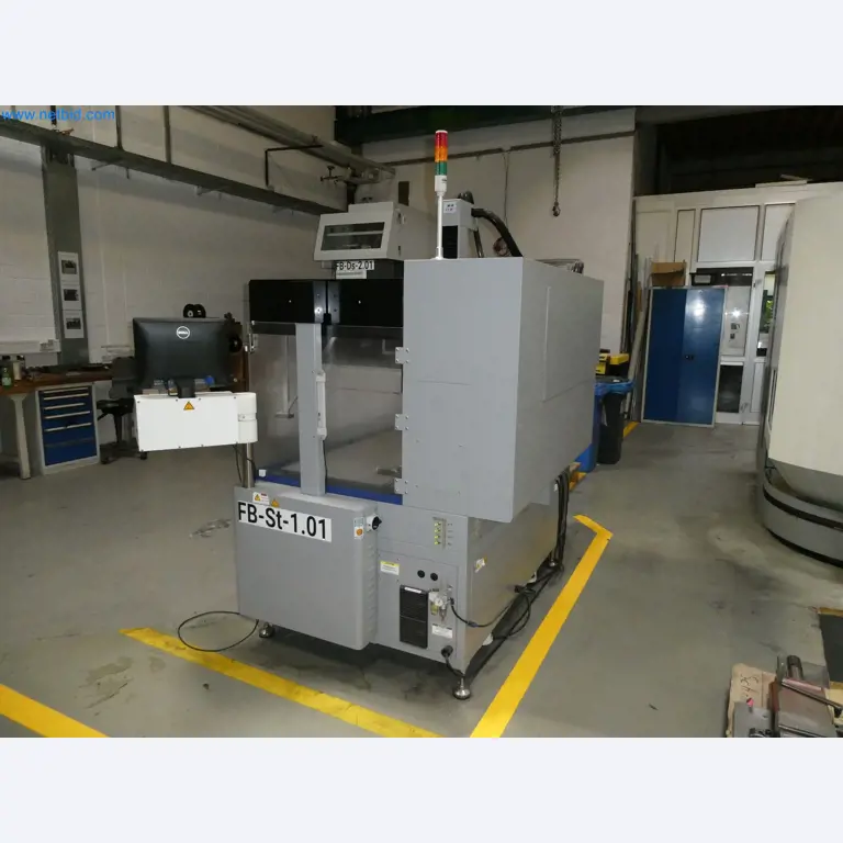 High-tech machinery for prototyping, model making, mold making (automotive)-2