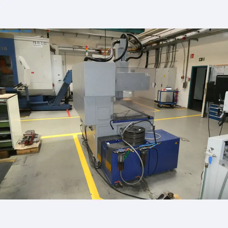 High-tech machinery for prototyping, model making, mold making (automotive)-3