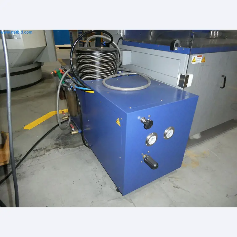 High-tech machinery for prototyping, model making, mold making (automotive)-8