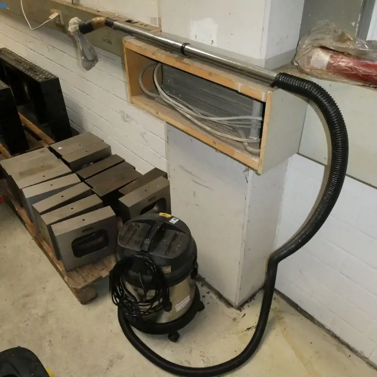 Aspirateur à eau et à sec Kärcher NT27/1Me