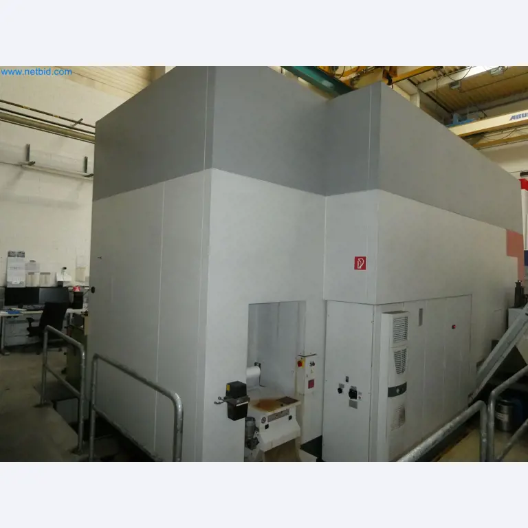 High-tech machinery for prototyping, model making, mold making (automotive)-11