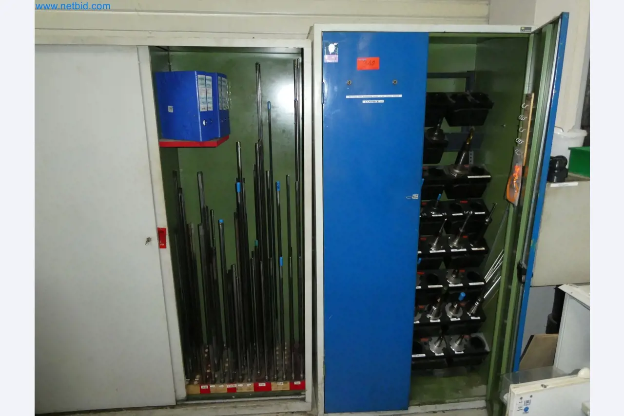 High-tech machinery for prototyping, model making, mold making (automotive)-13