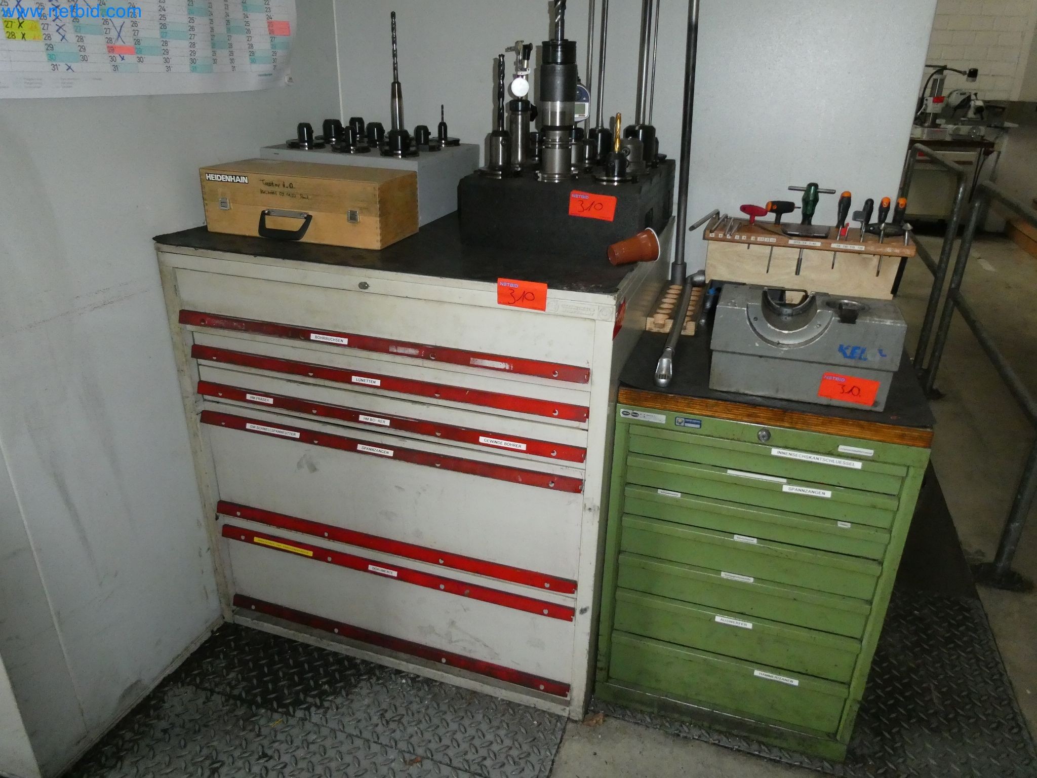 High-tech machinery for prototyping, model making, mold making (automotive)-14