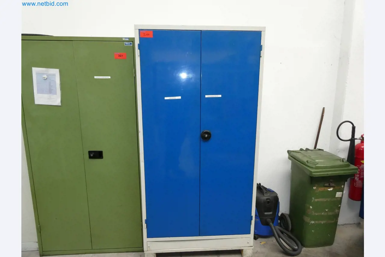 High-tech machinery for prototyping, model making, mold making (automotive)-16