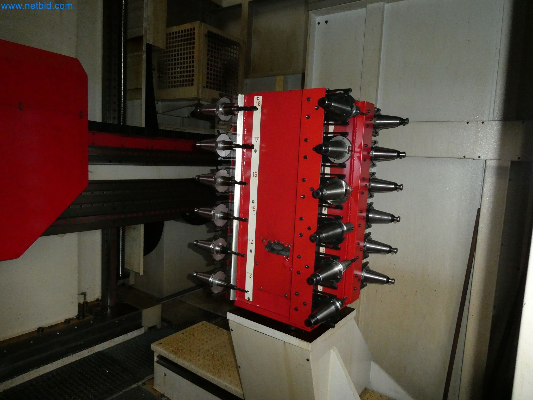 High-tech machinery for prototyping, model making, mold making (automotive)-3