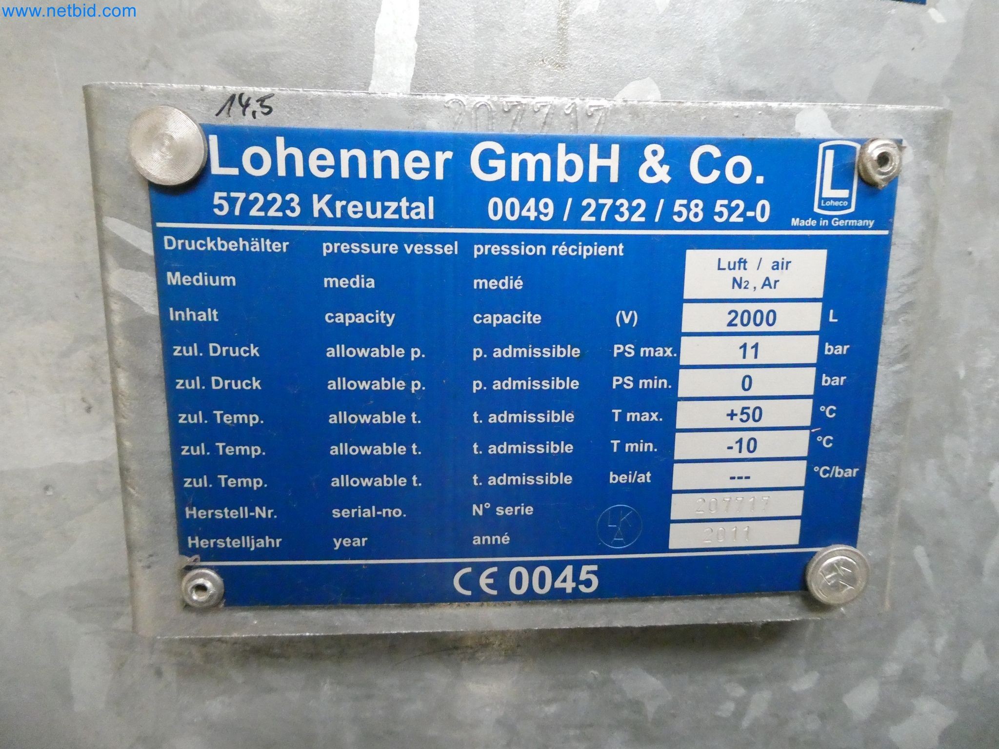 High-tech machinery for prototyping, model making, mold making (automotive)-13