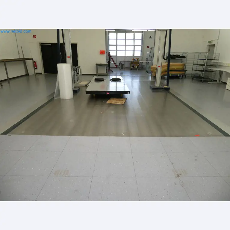 High-tech machinery for prototyping, model making, mold making (automotive)-5