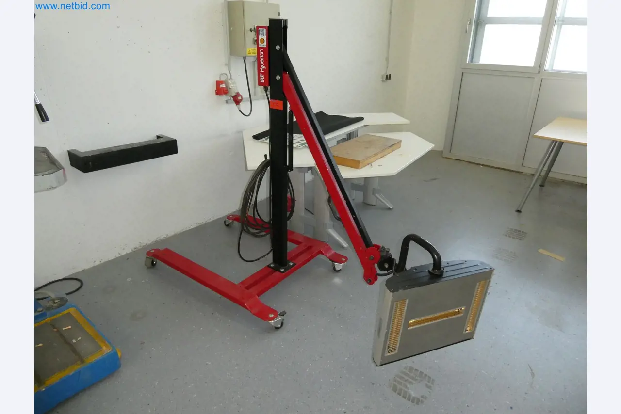 High-tech machinery for prototyping, model making, mold making (automotive)-1