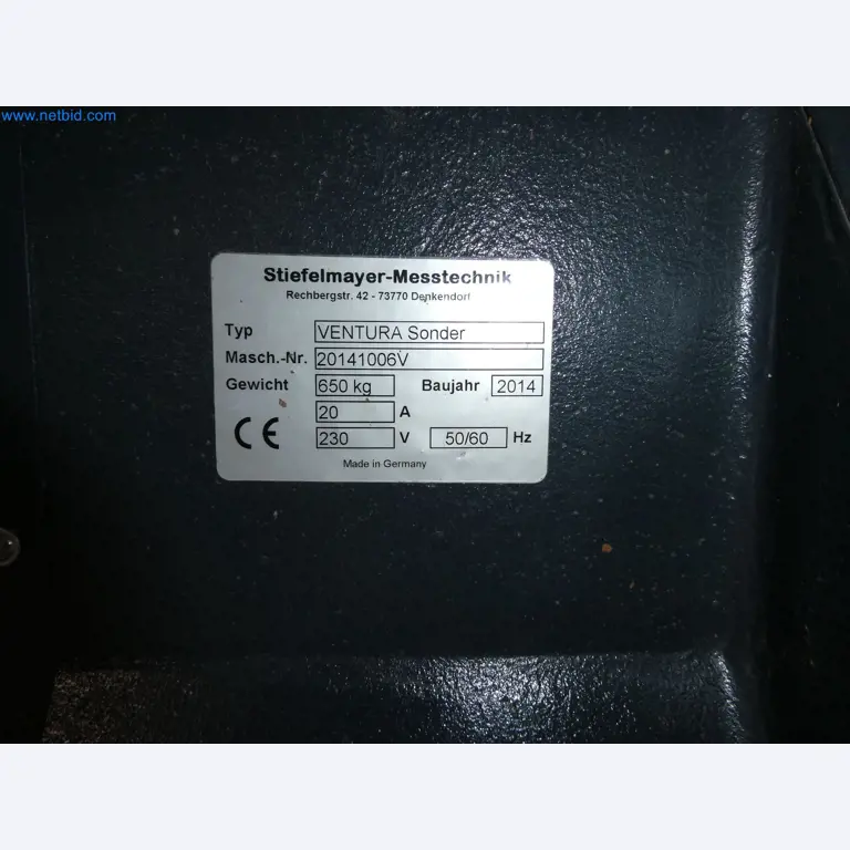 High-tech machinery for prototyping, model making, mold making (automotive)-10