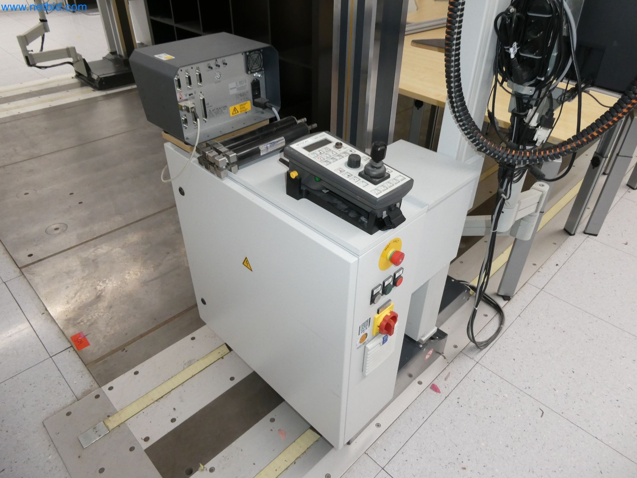 High-tech machinery for prototyping, model making, mold making (automotive)-3