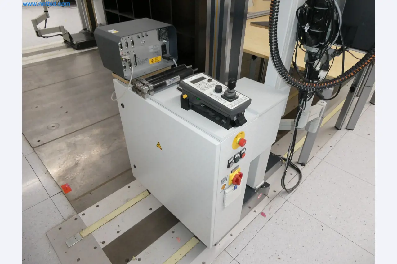 High-tech machinery for prototyping, model making, mold making (automotive)-3