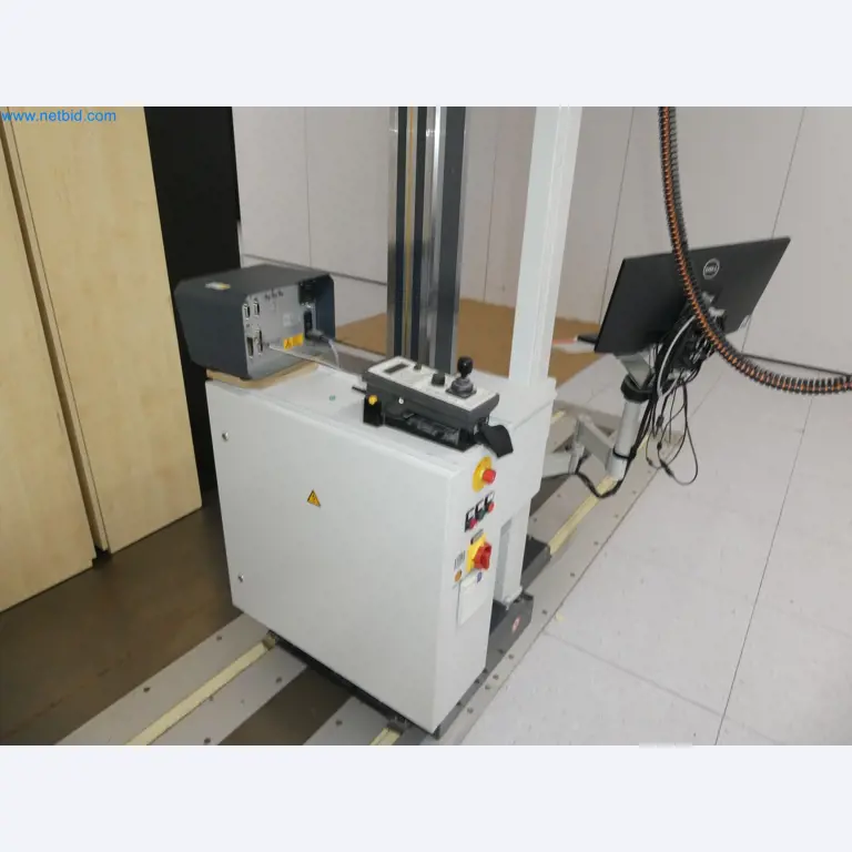 High-tech machinery for prototyping, model making, mold making (automotive)-6