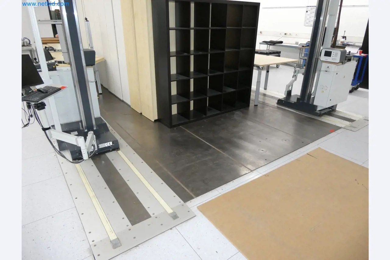 High-tech machinery for prototyping, model making, mold making (automotive)-9