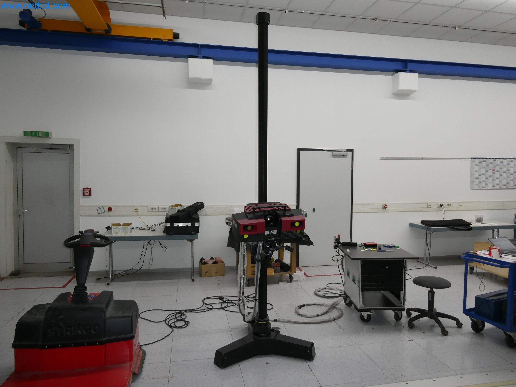 High-tech machinery for prototyping, model making, mold making (automotive)-1