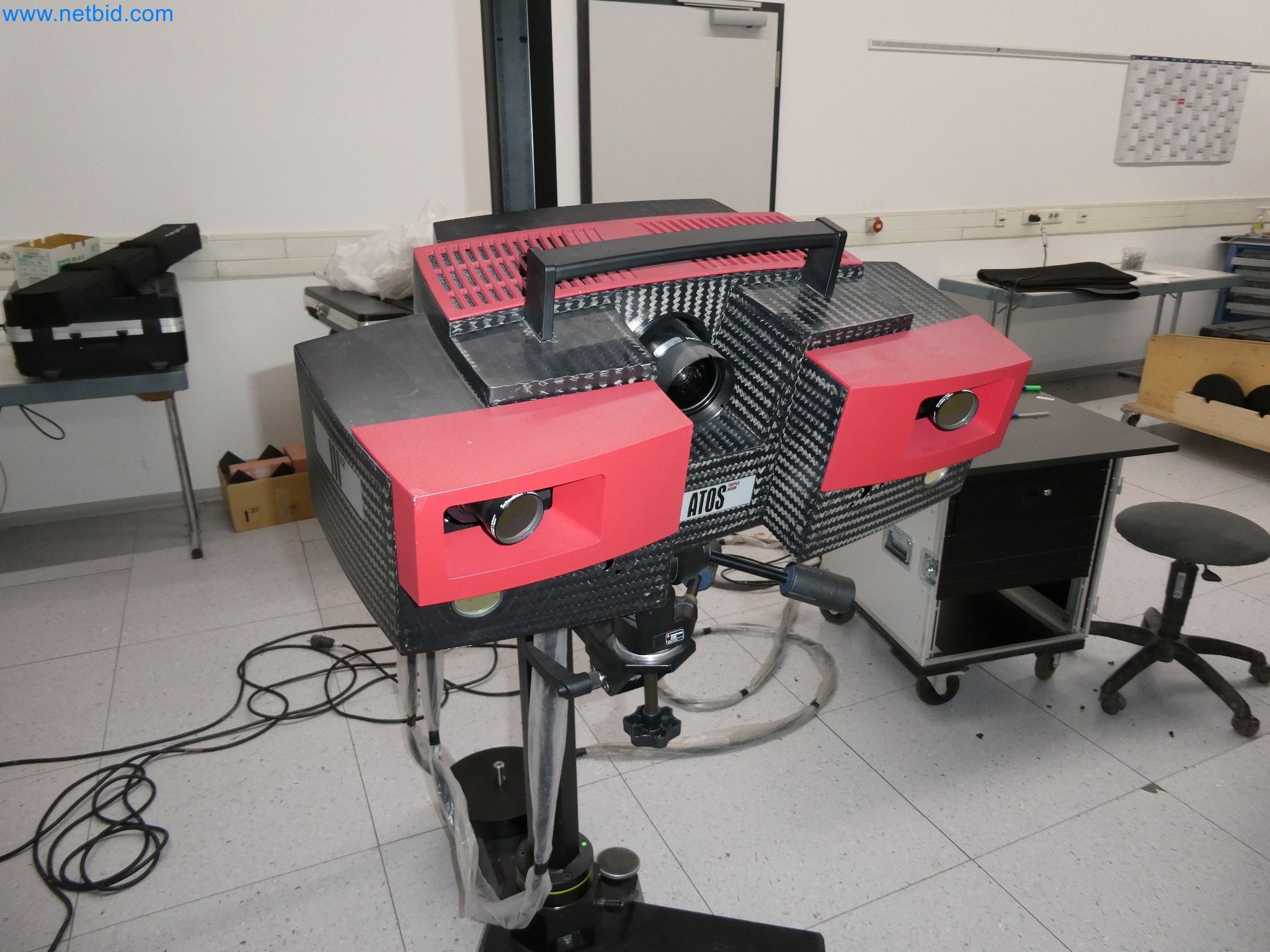 High-tech machinery for prototyping, model making, mold making (automotive)-2