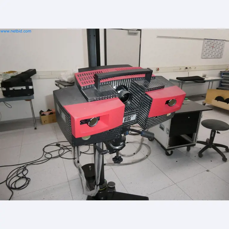 High-tech machinery for prototyping, model making, mold making (automotive)-2