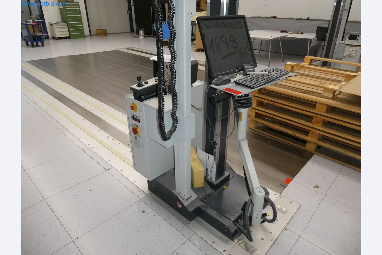 High-tech machinery for prototyping, model making, mold making (automotive)-3