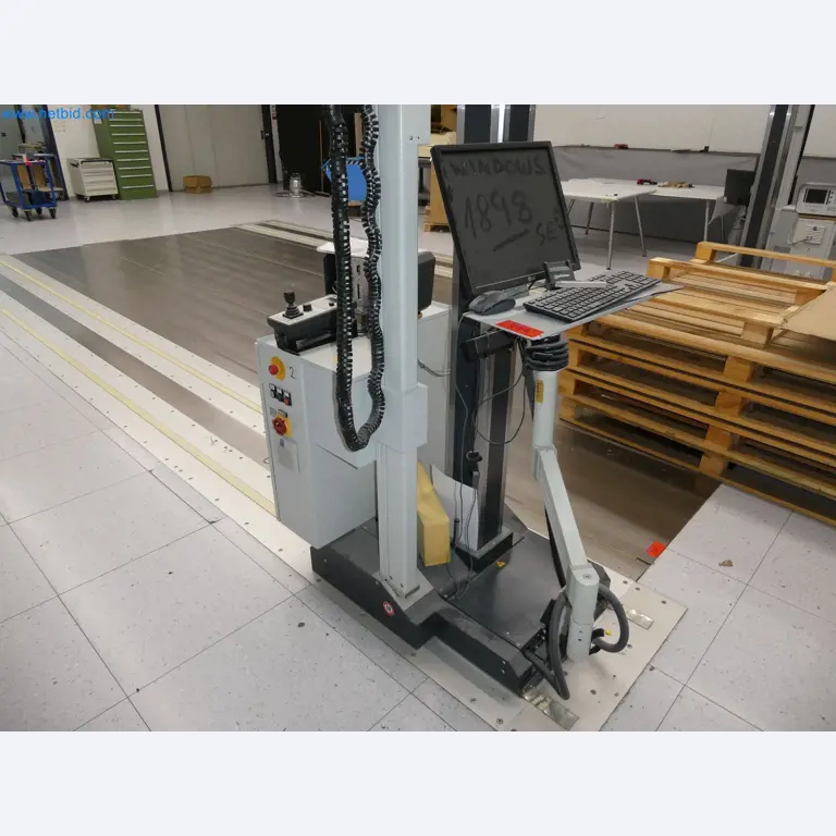 High-tech machinery for prototyping, model making, mold making (automotive)-3