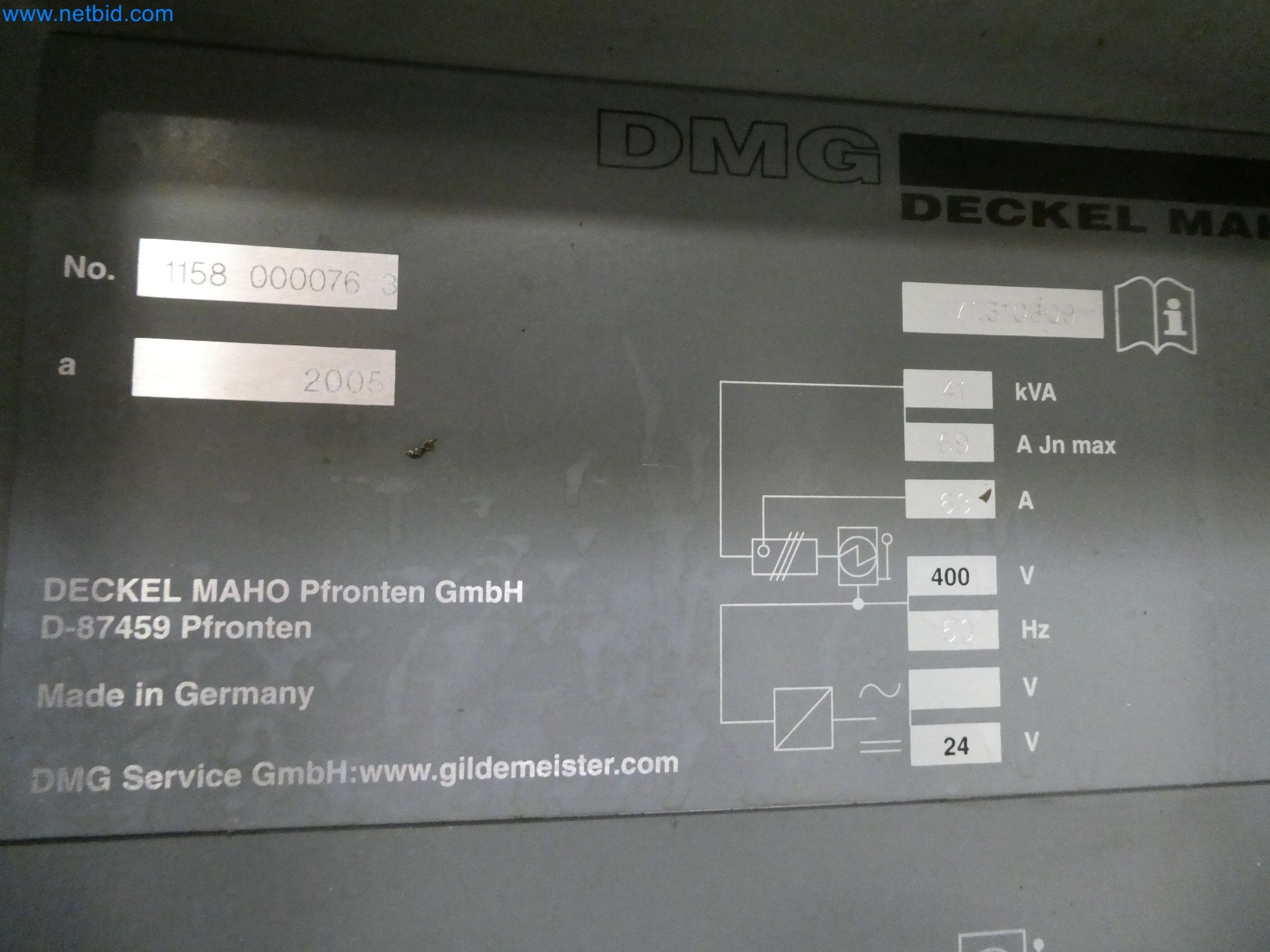 High-tech stroje pro výrobu prototypů, modelů a forem (automobilový průmysl)-10