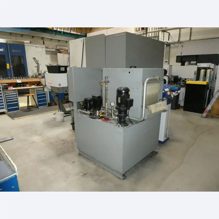 Parc de machines high-tech pour la construction de prototypes, de modèles, de moules (automobile)-4